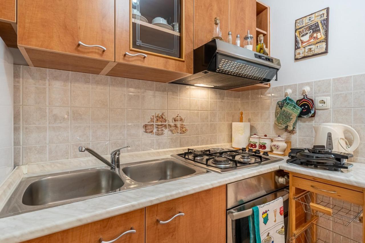 Kovacine Apartment เซรส ภายนอก รูปภาพ