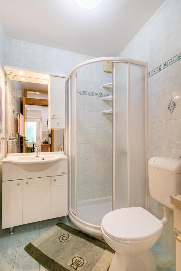 Kovacine Apartment เซรส ภายนอก รูปภาพ